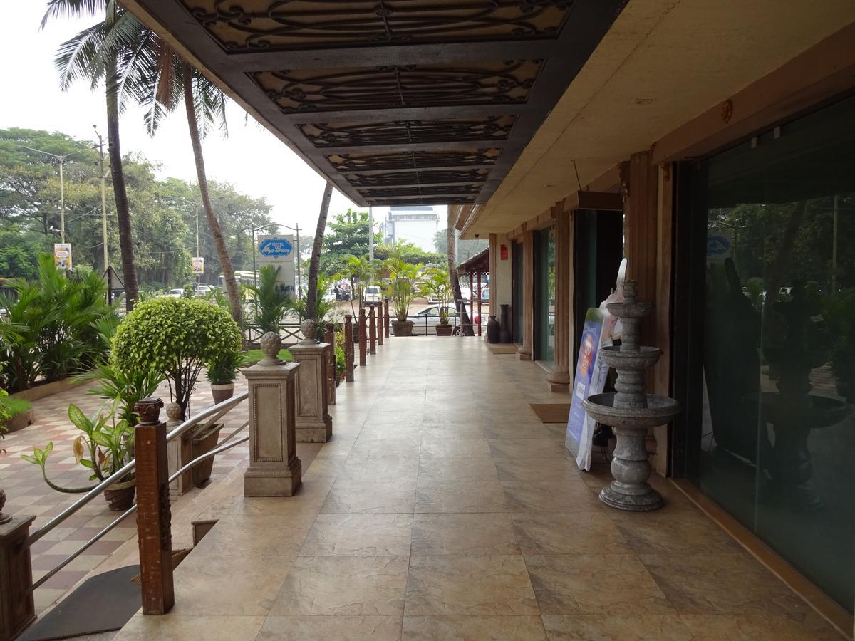 Hotel La Grace Margao Exteriér fotografie
